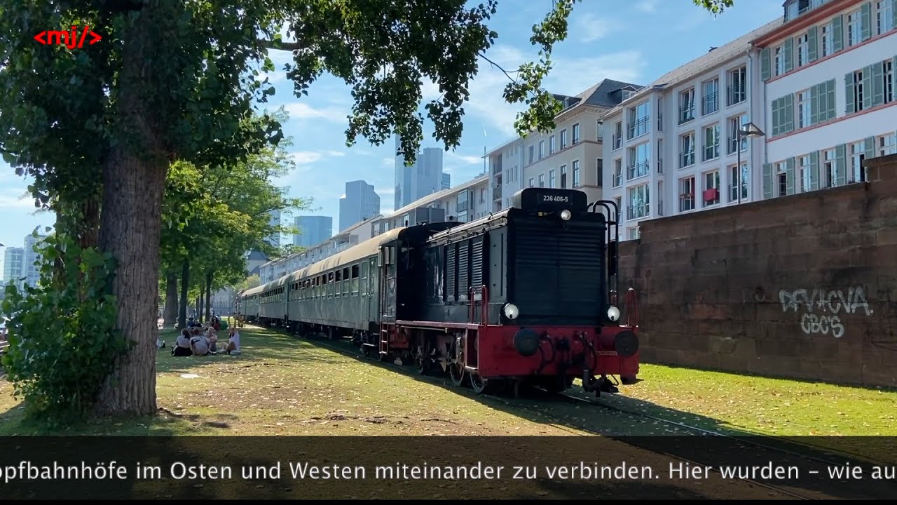 Pendelfahrt der Historischen Eisenbahn Frankfurt auf der Frankfurter Hafenbahn (24.7.2022)