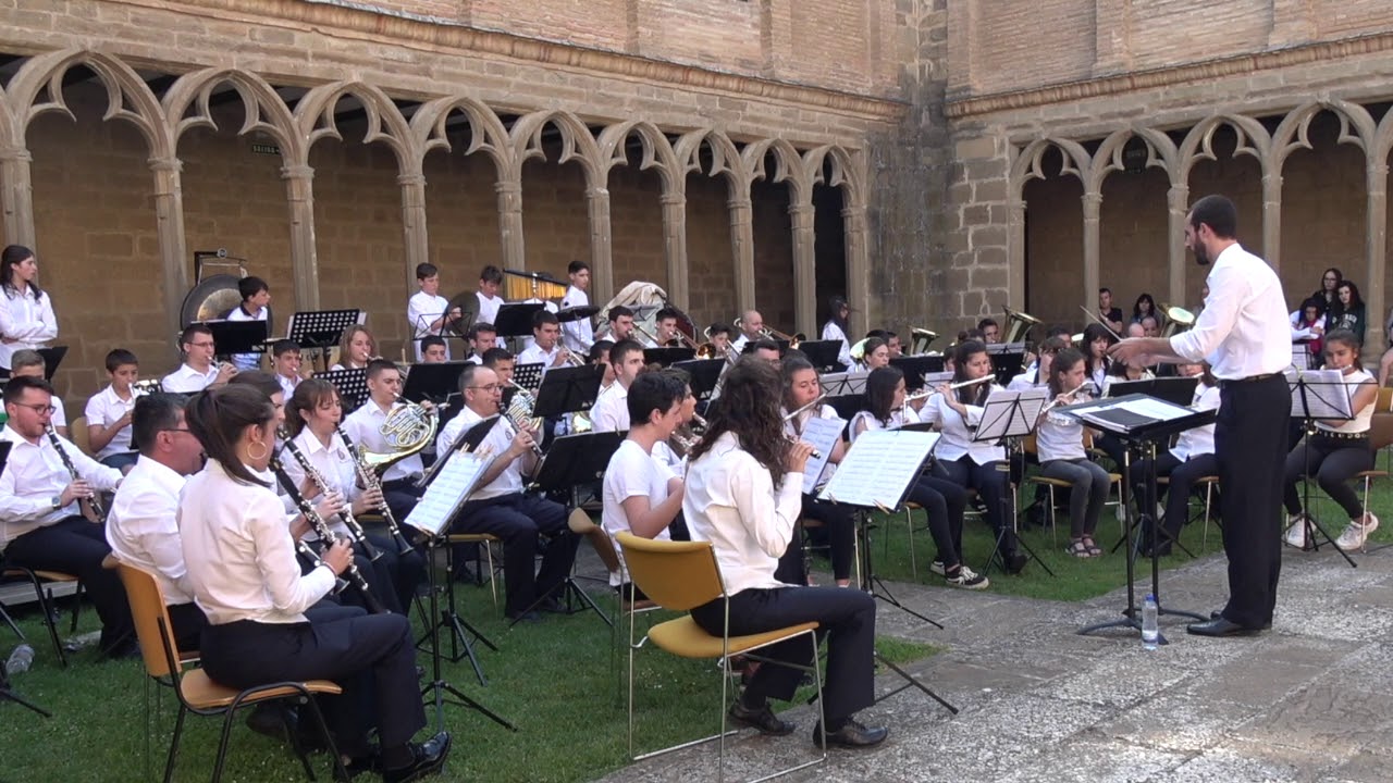 CONCIERTO BANDA M. DE SANGUESA EN CLAUSTRO DEL CARMEN 09 06 2019