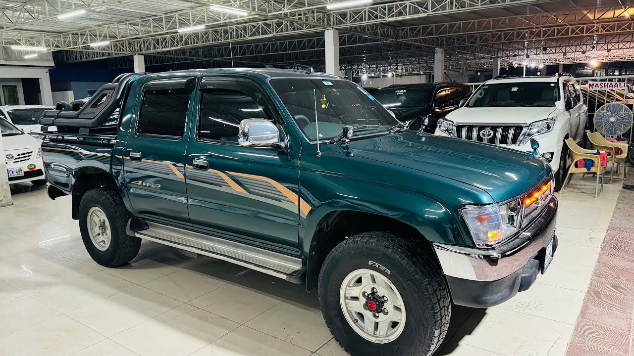 Toyota Hilux SSR X 2000 model