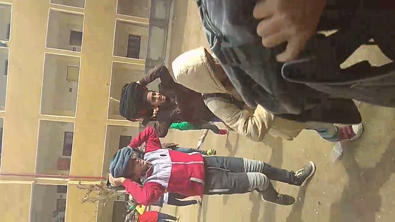 مدرسة الشهيد حمدى حفنى الاعدادية  iPhone