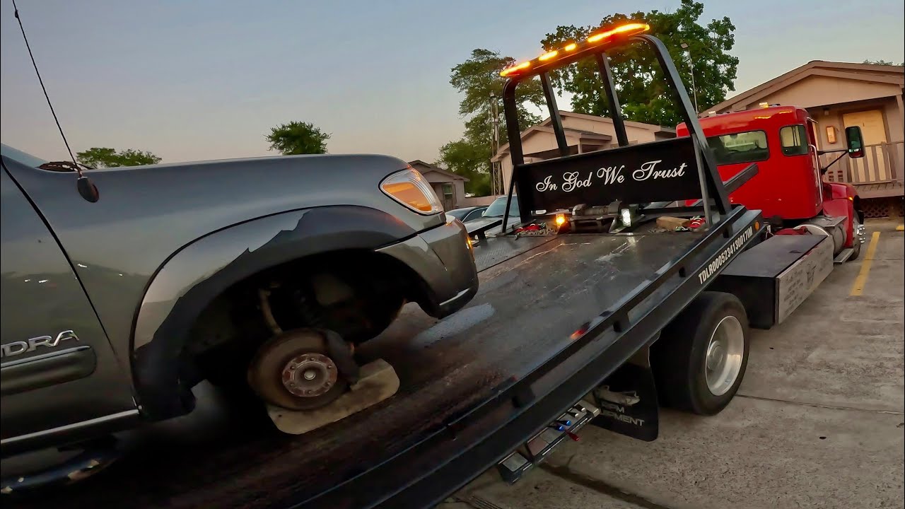 Toyota Tundra Missing a Wheel in a Tight Spot!