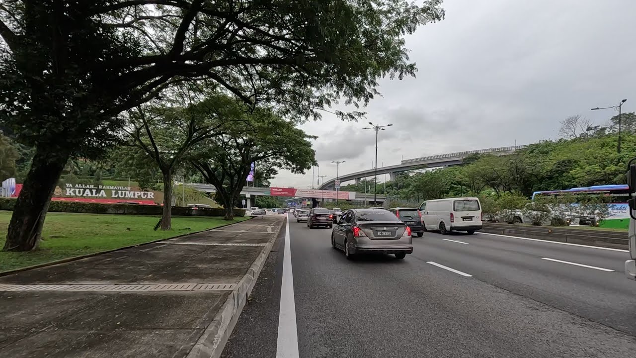 Touring Malaysia. Kuala Lumpur. 12.2025. GX010171-92