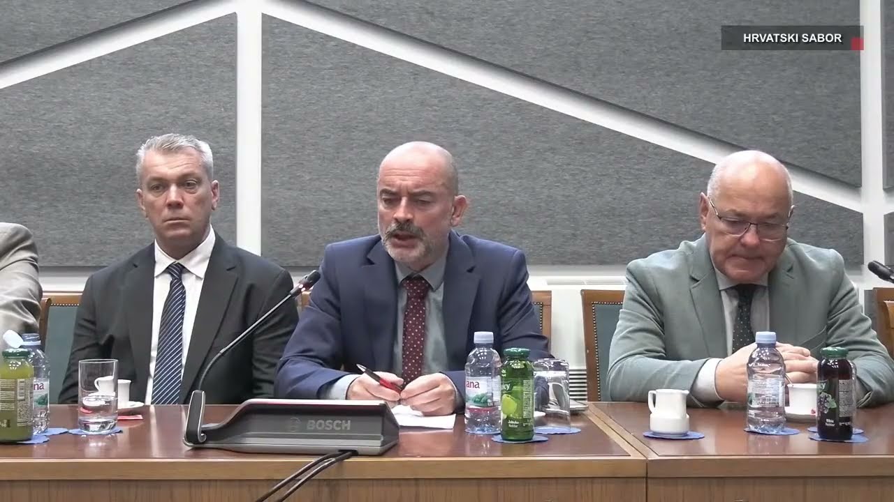 Okrugli stol na temu ˝Sloboda govora - postoje li zabranjene teme?˝