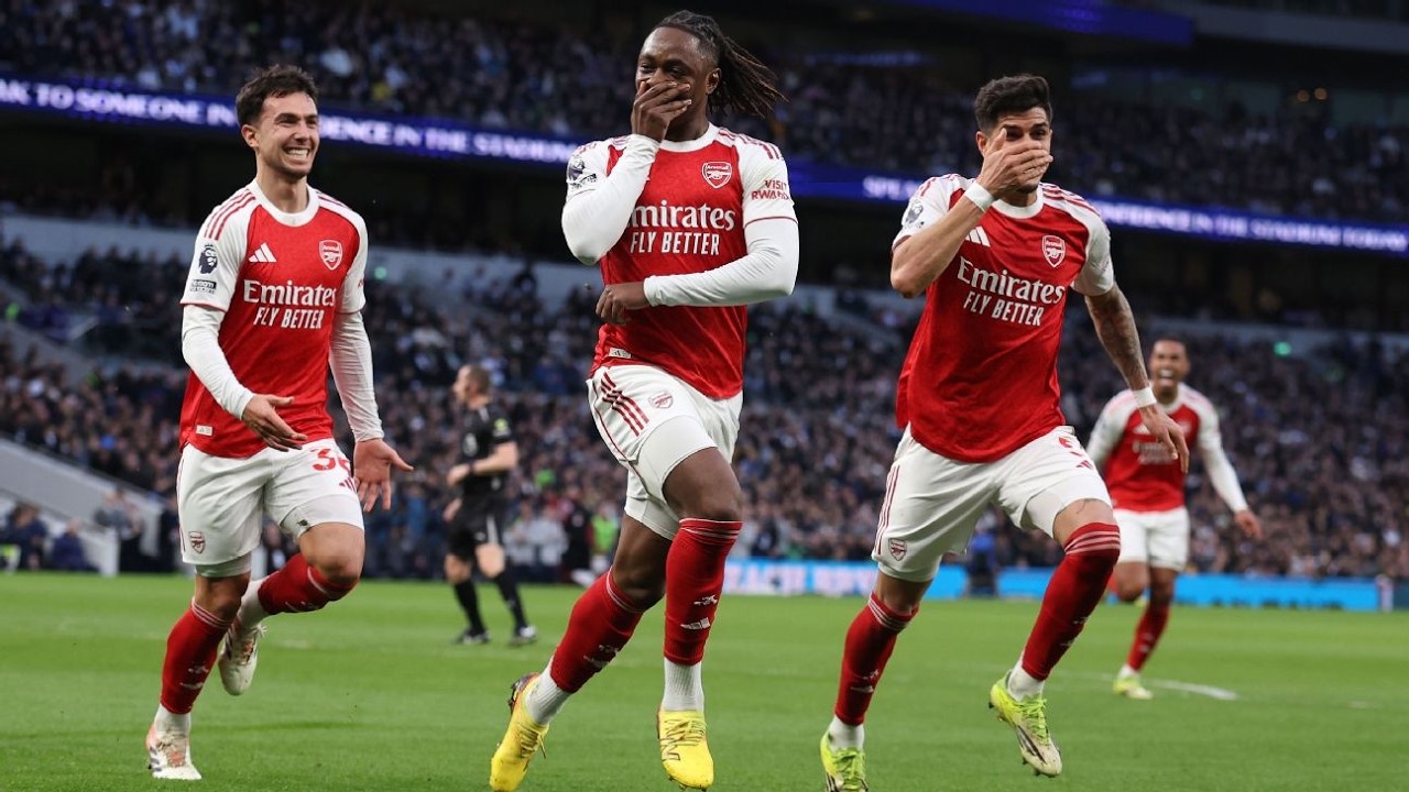 Nandos Fc 1 - Arsenal 4