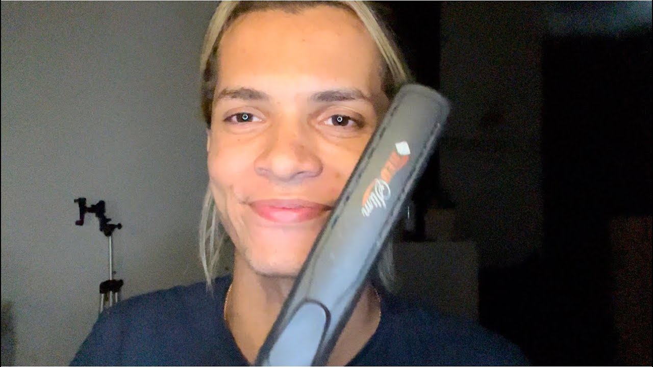 ASMR AMIGO CANSADO FAZENDO CACHOS COM A CHAPINHA NO SEU CABELO