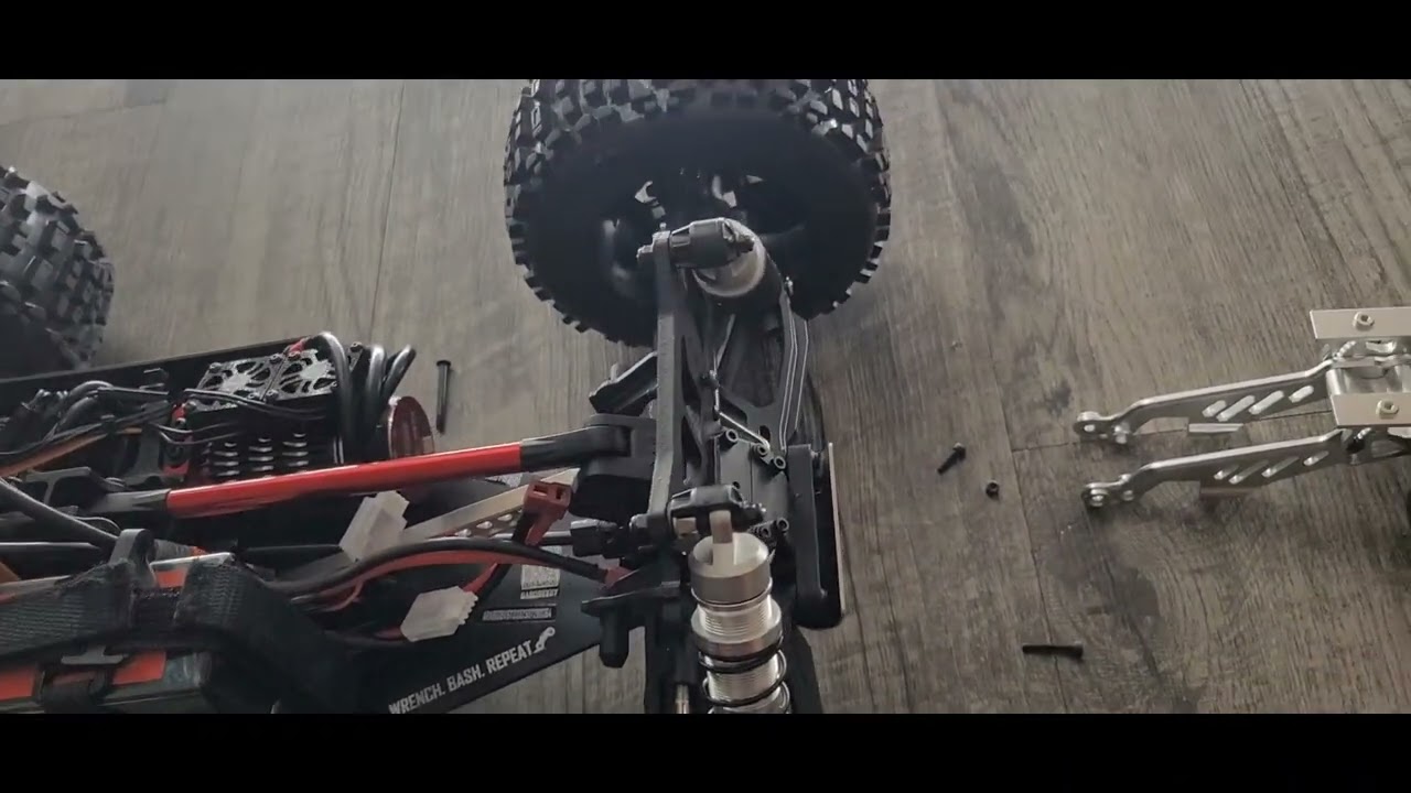 Hera's Build PT 3, Arrma Kraton 6s build.