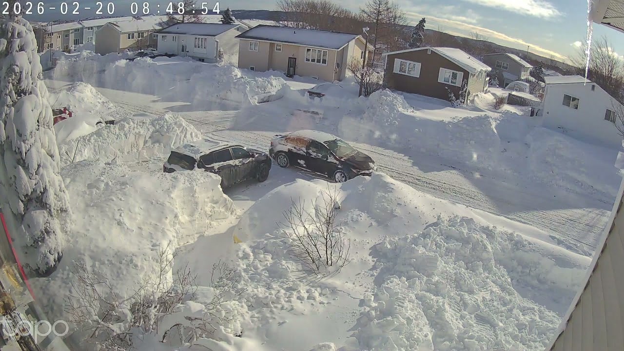 SEE POST PICS ALSO. I'M PUSHING THE EXTRA SNOW INTO THE MIDDLE OF THE STREET.  SEE DESCRIPTION!!!!!!