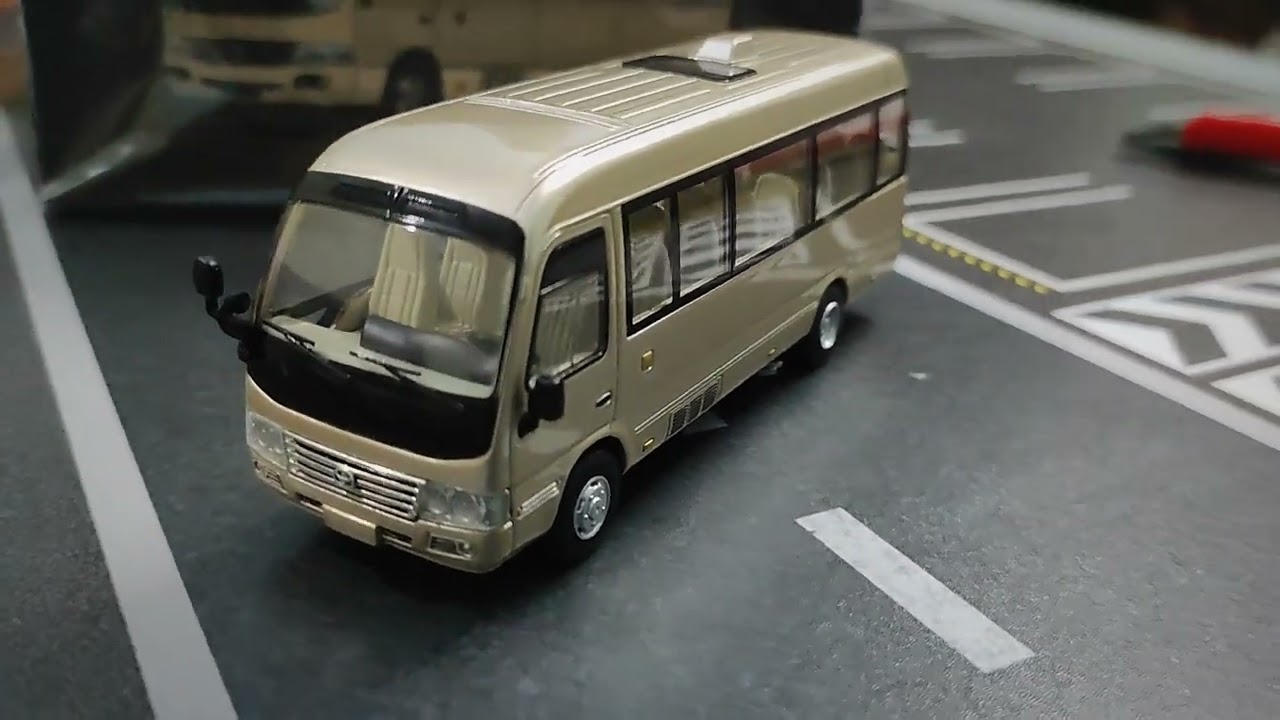 Toyota Coaster |Unboxing| 1:64 | Massdi