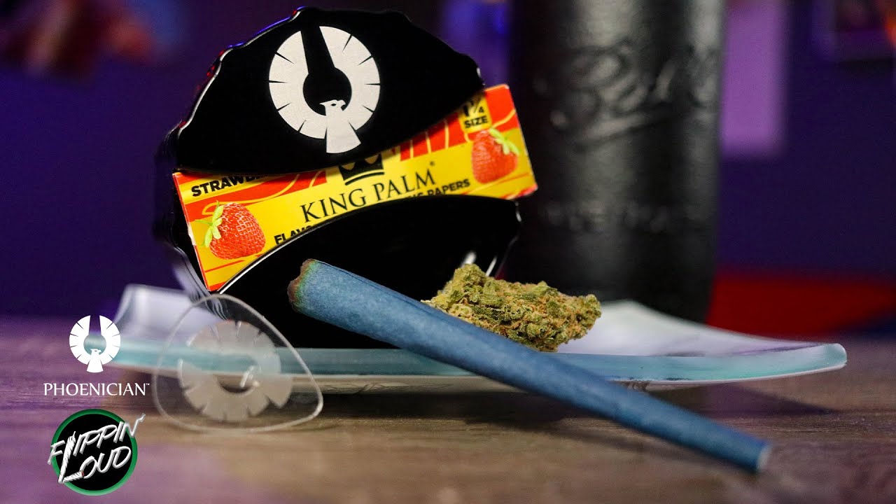 Is this THE BEST GRINDER IN THE WORLD!? | ft. King Palm's New Blueberry Cone