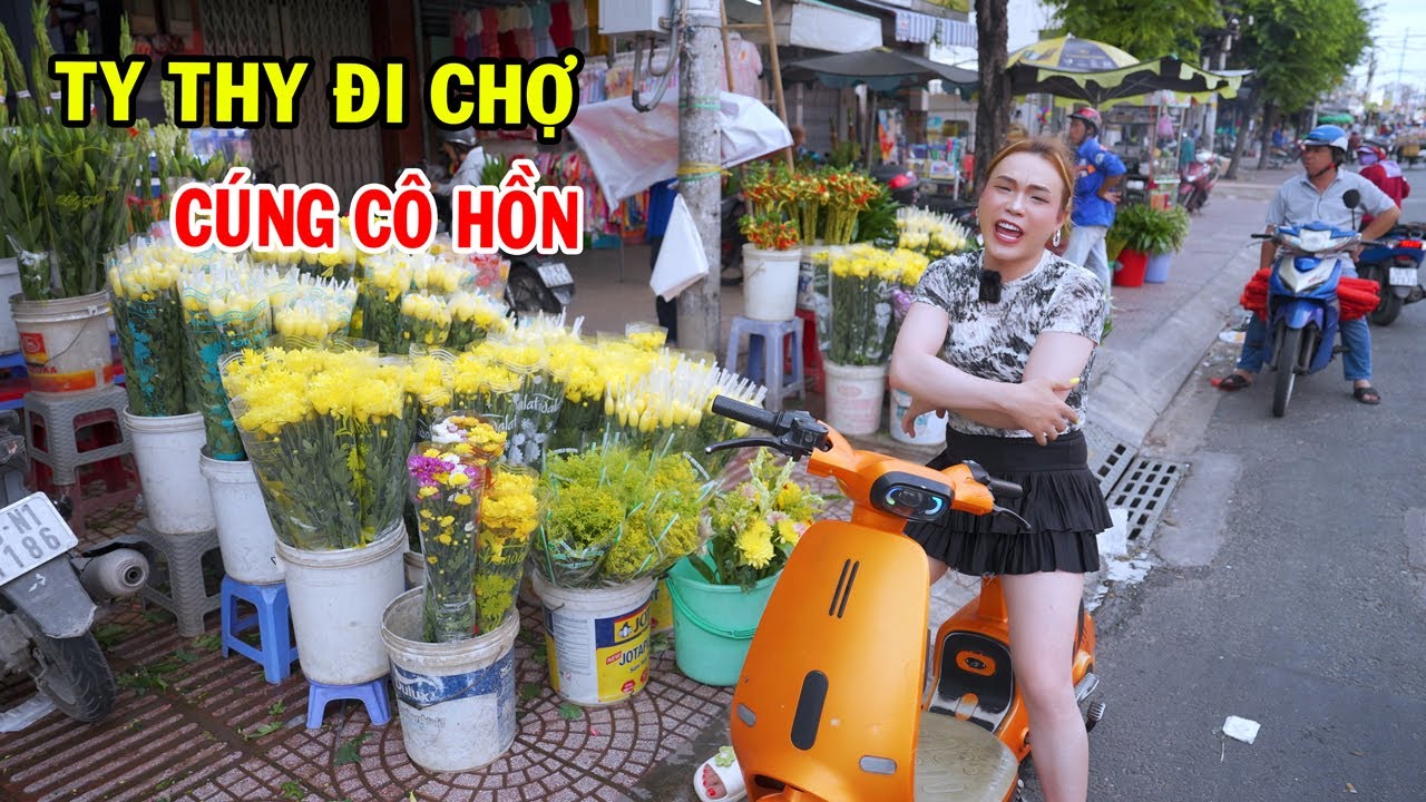 Ty Thy đi chợ mua đồ cúng cô hồn - Ty Thy Vlog Gỏi đu đủ