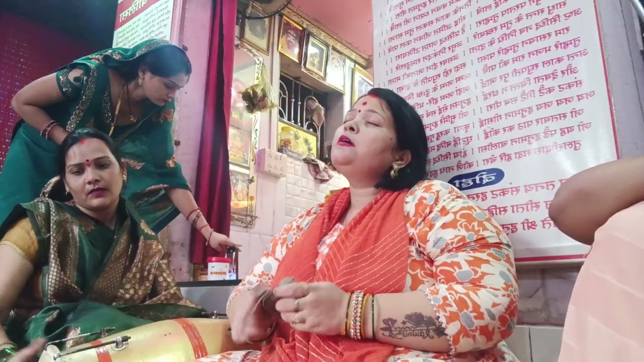 बहुत सुंदर है कृष्ण जी का भजन आप लोगों को अच्छा लगे लाइव सब्सक्राइब कमेंट मेंबताएं कैसा लगा