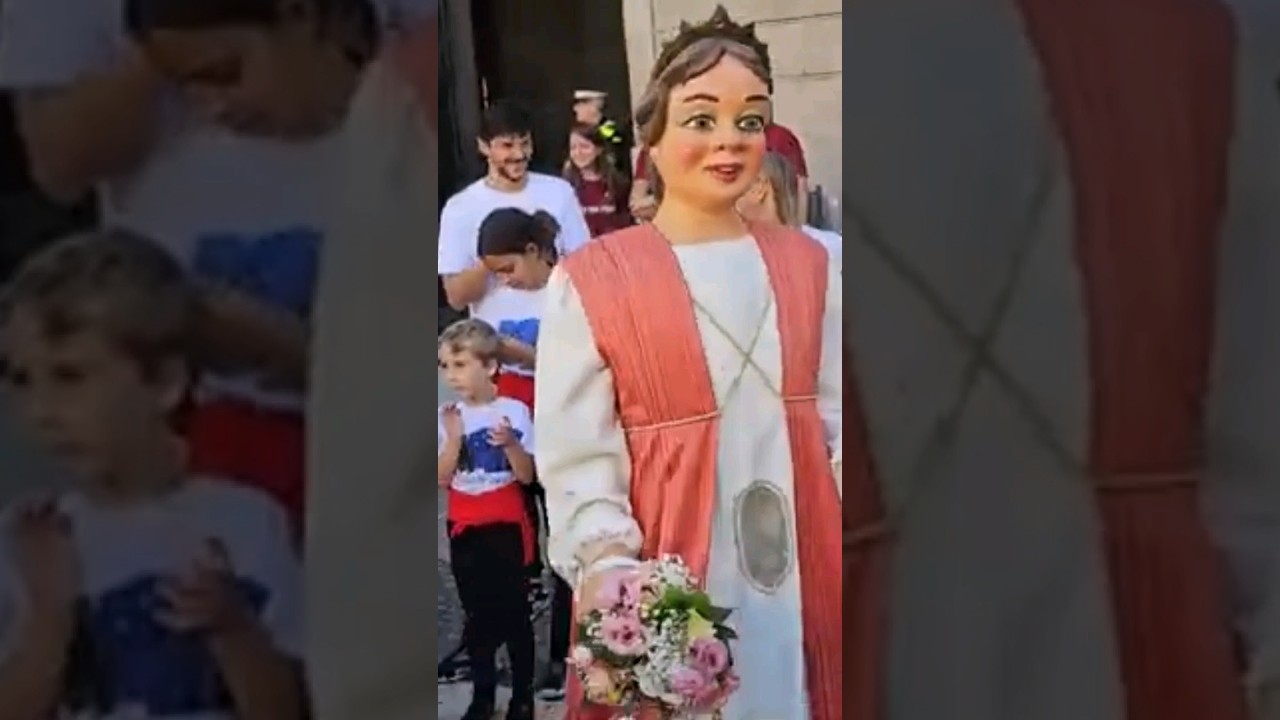 Giant Dolls of various characters at La Merc&egrave; with kids having fun #Barcelona #shorts