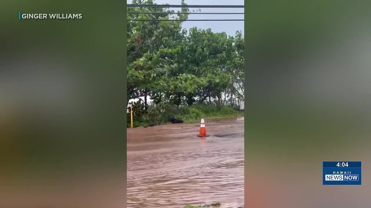 Water main break floods street in Haleiwa