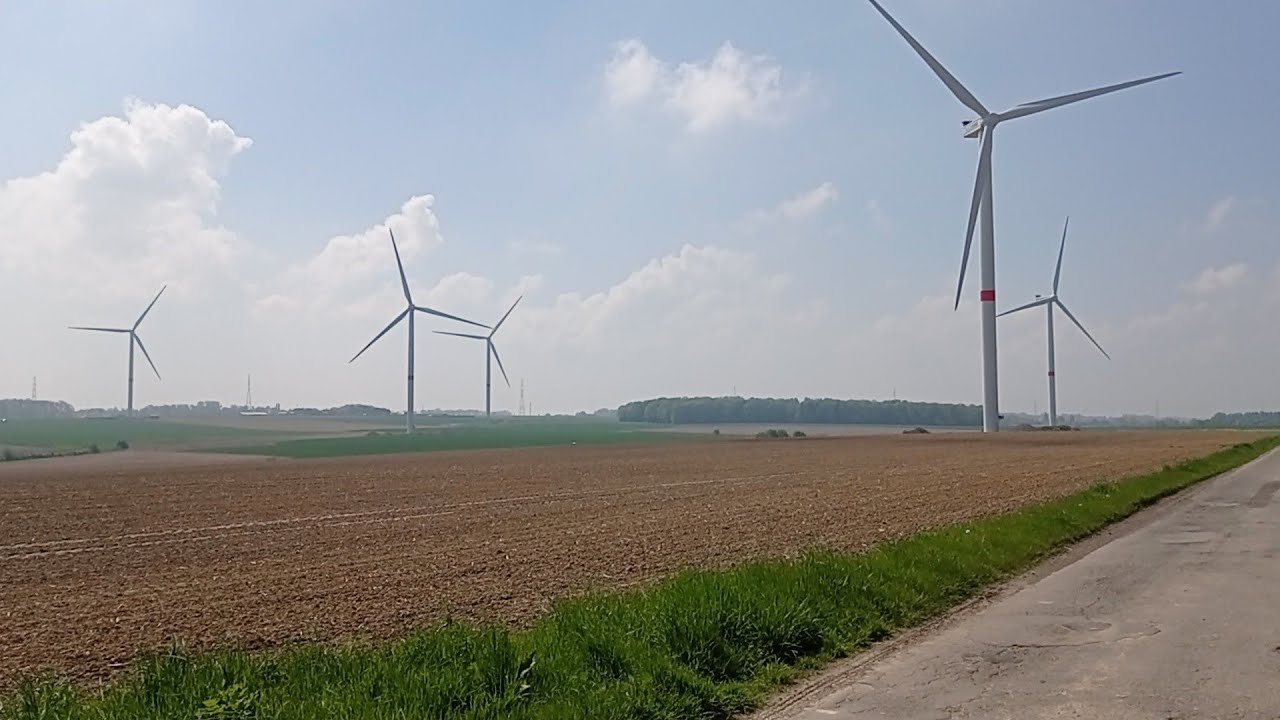 Vidéo sur les parcs éoliens de Engis et de Tinlot.