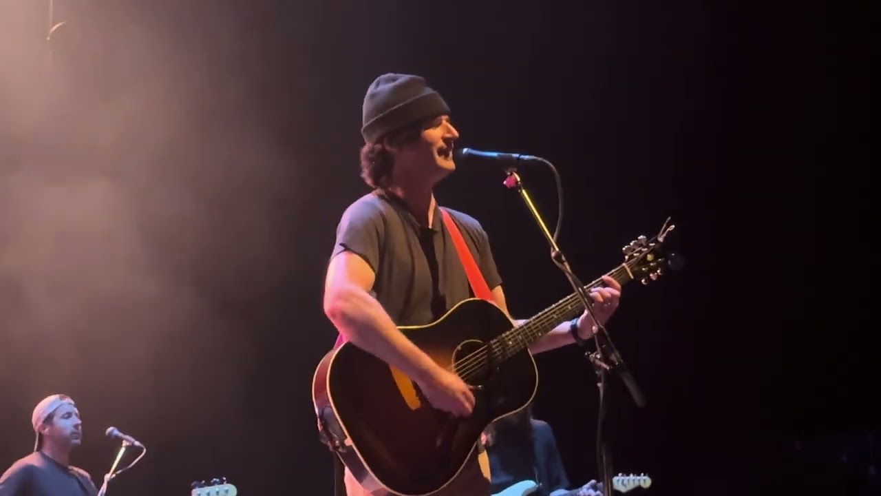 Pete Yorn - Strange Condition live at the Vic 6/20/24 Chicago, IL