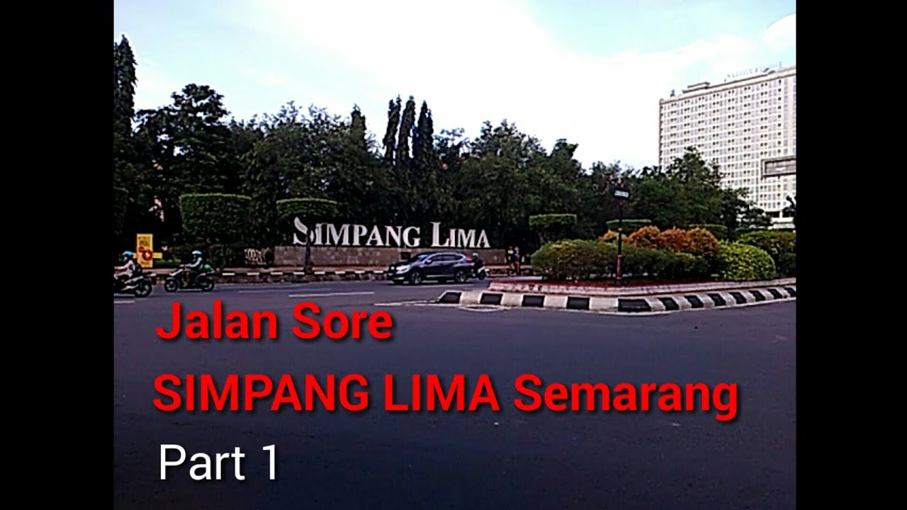 Walking Around Simpang Lima Semarang