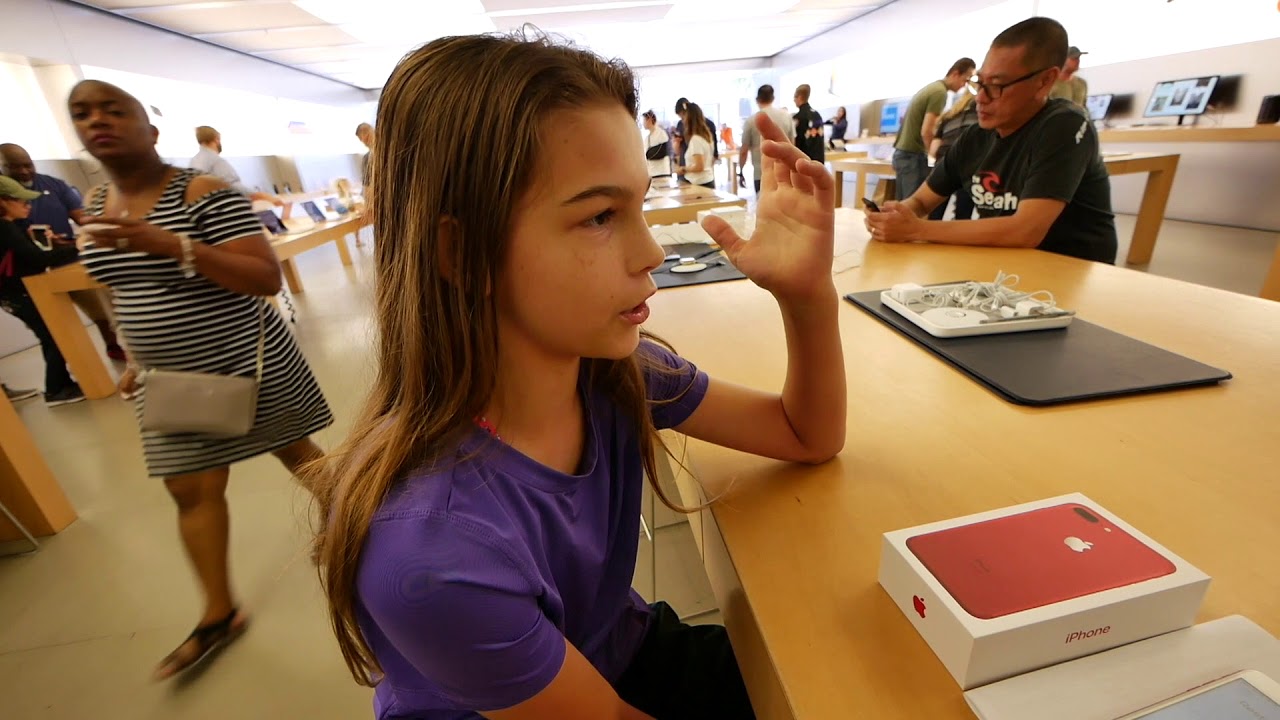 Unboxing of the iPhone 7 plus