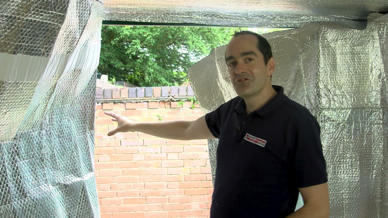 How to fit an insulation kit into a flat pack storage container