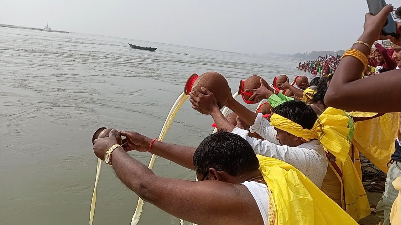 गंगा नदी का किनारा सिर्फ एक जगह नहीं, बल्कि एक एहसास है 🙏#ternding #viralvideo 