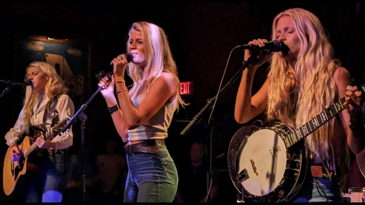 The Castellows - Travellin' Soldier (The Chicks cover), House of Blues Cleveland