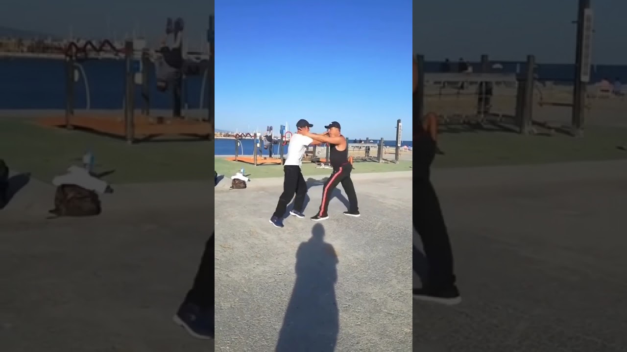 KICK BOXING ET KARATÉ NON STOP POUR OMAR CHARIF. 