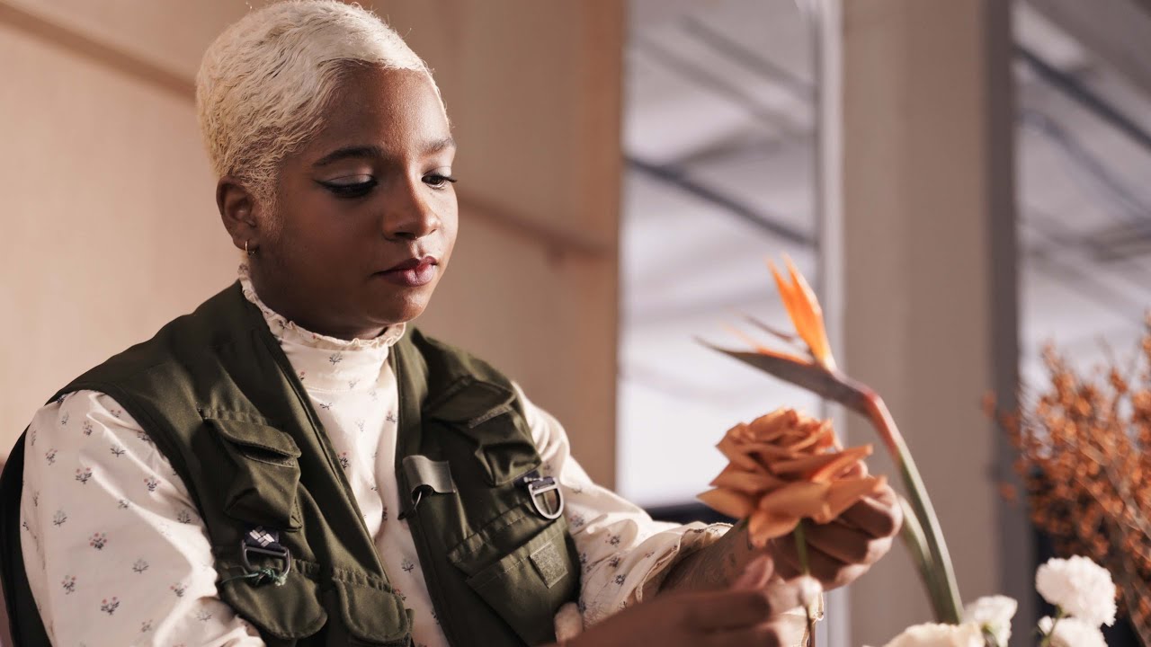 Watch Florist Ryan Norville Try Her Hand at Interior Design