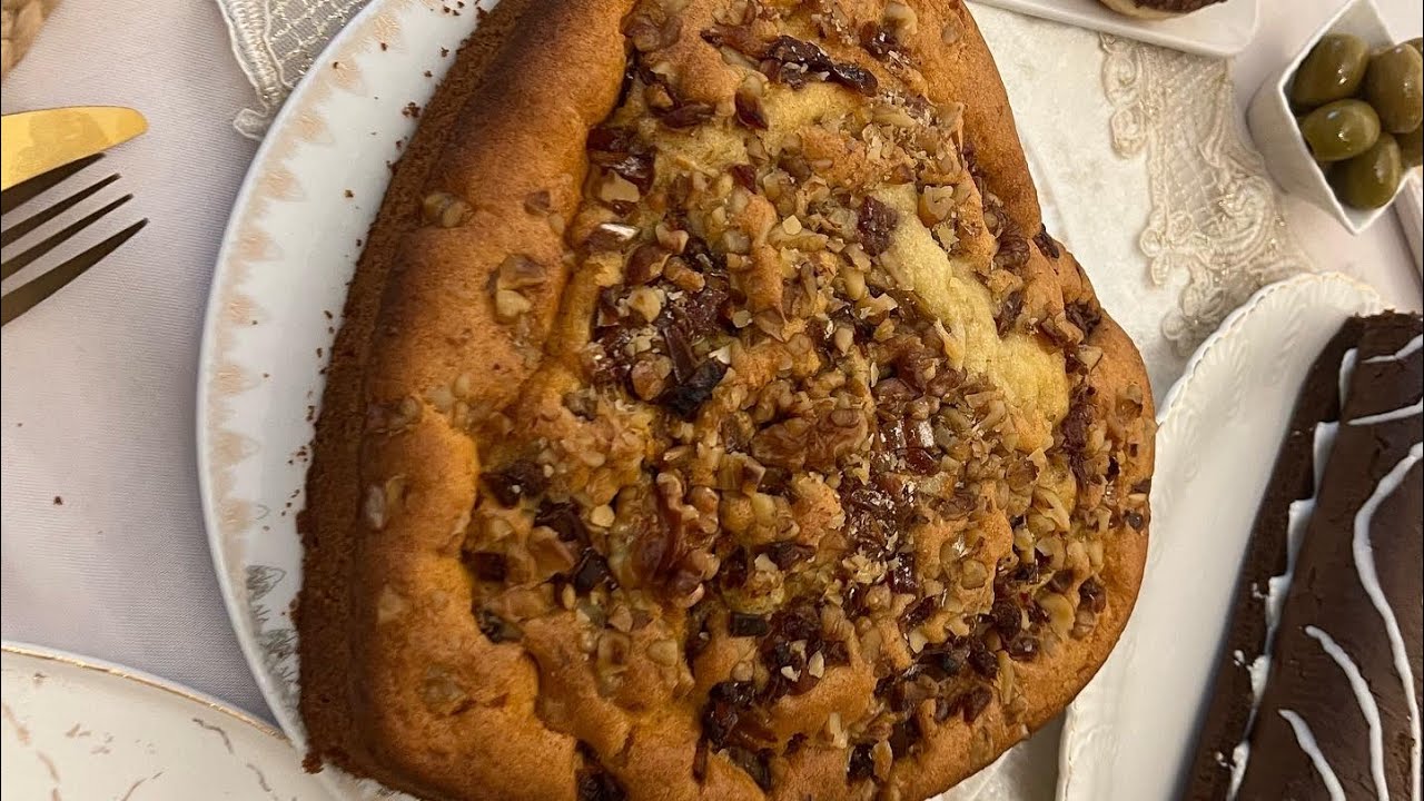Bizcocho de nueces y datiles + desayuno comida en casa de una amiga