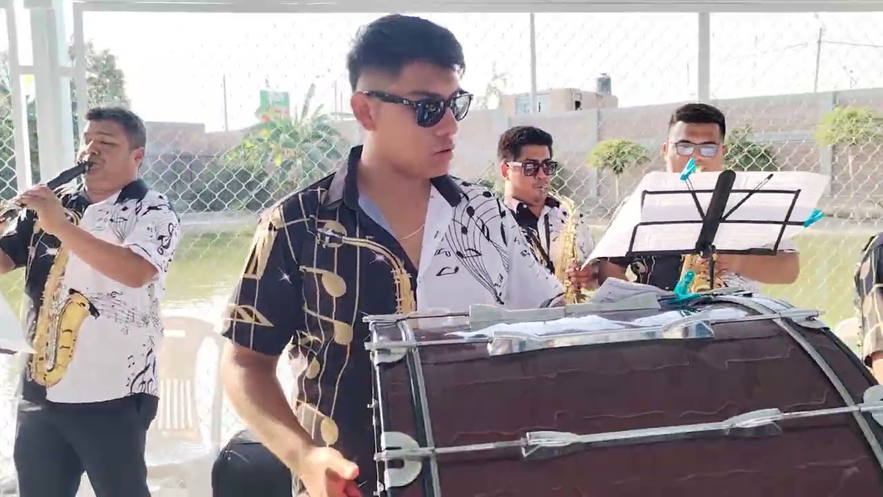 Contratos:956449290 agapito Díaz director 🎊🎷