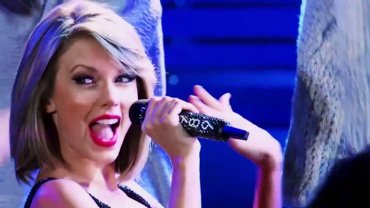 Taylor Swift - New Romantics (The 1989 World Tour Live) HD