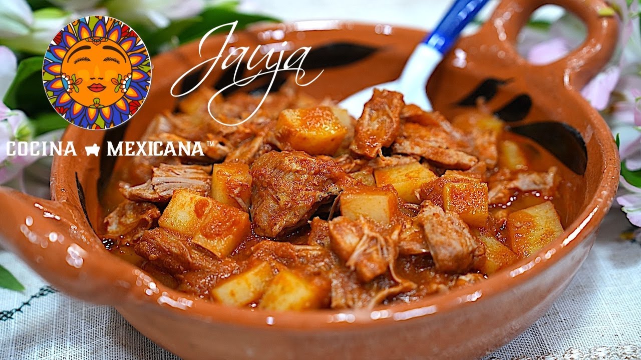 Carne con Papas en Salsa. Guisado Caldosito