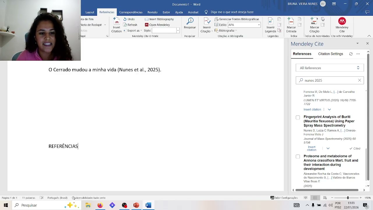 Use o MENDELEY no WORD (Mendeley Cite) - e coloque suas referências no formato de qualquer revista