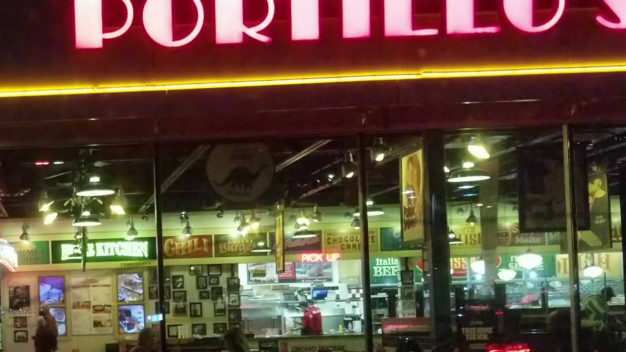 26 - Portillo's Drive-Thru (Restaurant Ambience - Zoom XYH-6)