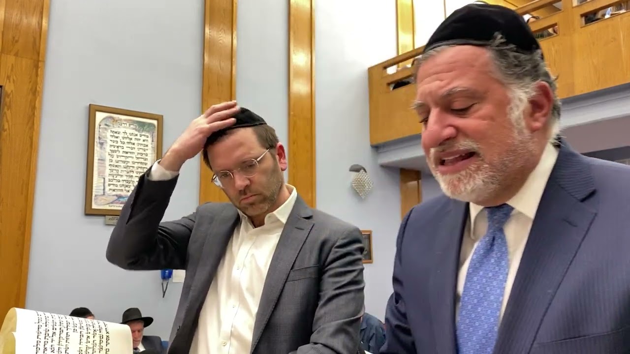 Rabbi Eli Mansour | Megillat Esther Reading Purim 5783 | Syrian Sephardic Custom Brooklyn NY