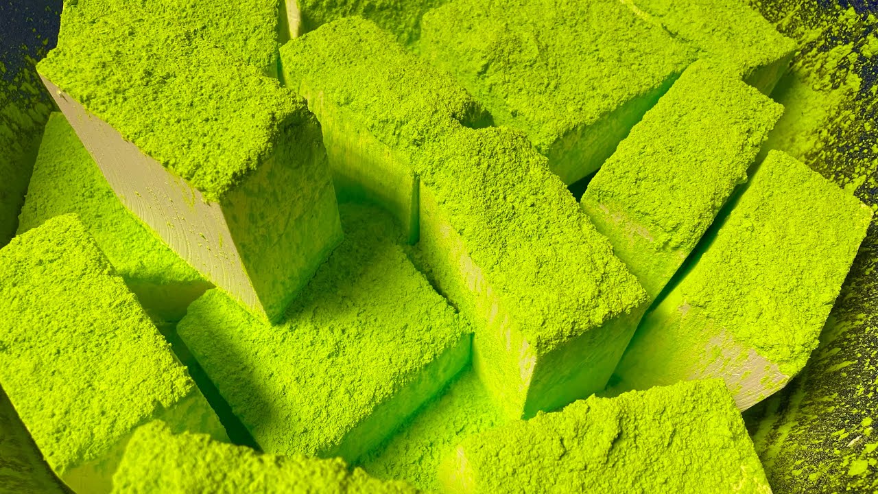 16 Fresh Chalk Blocks with 2 Packs of Neon Green Pigment