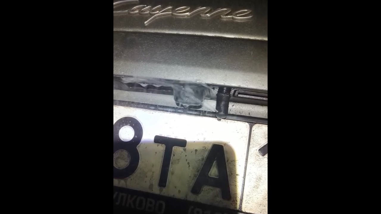 Установка омывателя камеры на Cayenne 958.1 за 500 рублей.