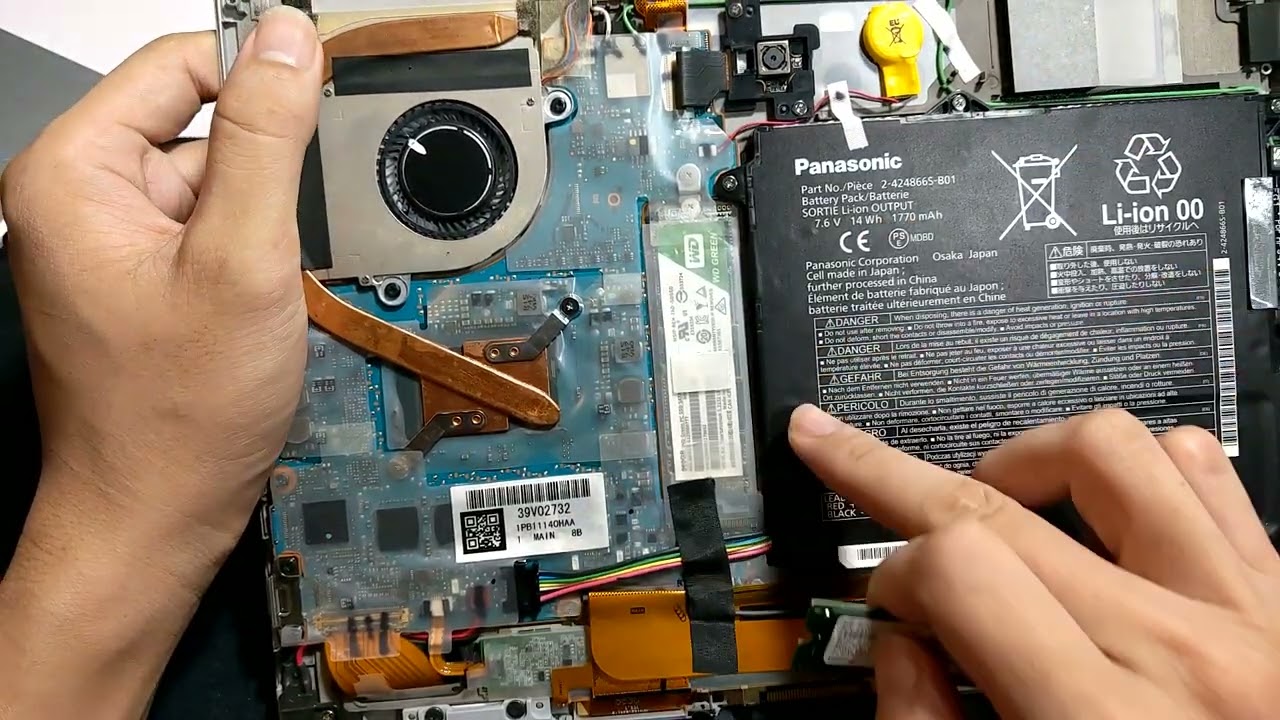 Hướng dẫn tháo máy và thay ổ SSD cho laptop 2 in1 Panasonic CF-XZ6