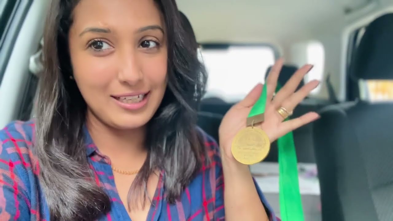 යමුද දිනීගෙ ගෙදර| බලමුද එයාගෙ සම්මාන 😍 Sangeeth Dini Vlogs