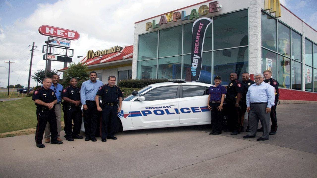 Officer denied service at restaurant