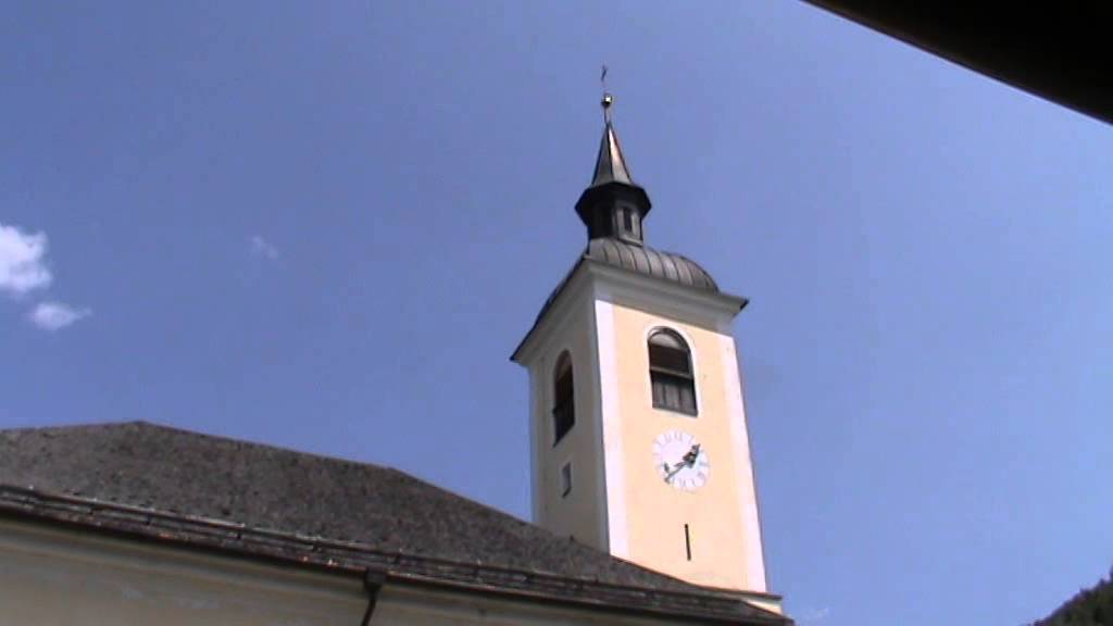 Haimingerberg / Tirol (A) - Expositurkirche Mari&auml; Heimsuchung - gro&szlig;e Glocke & Plenum