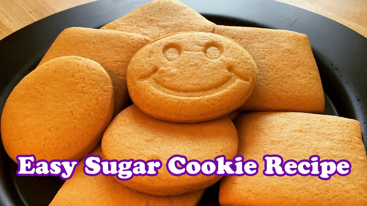 Easy sugar cookie recipe - Cheeky Crumbs