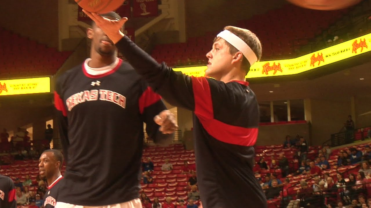 Deaf Basketball Star (Texas Country Reporter)