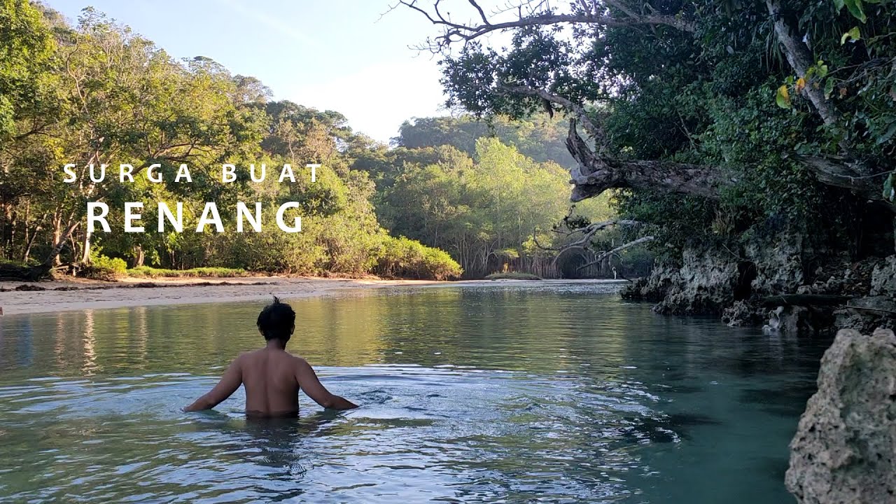 Surga Buat yang Hobi Berenang di Pantai, Sepi, Bersih, Tanpa Ombak. Pantai Regent, Malang