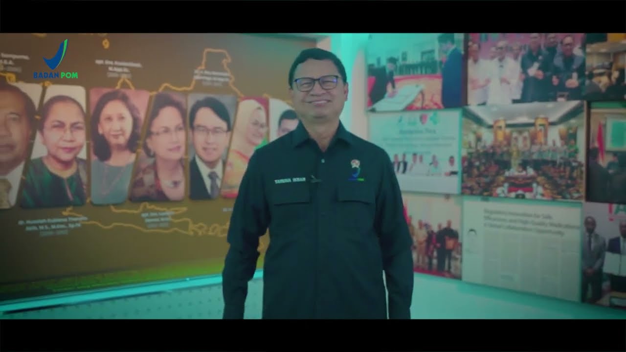 SELAYANG PANDANG