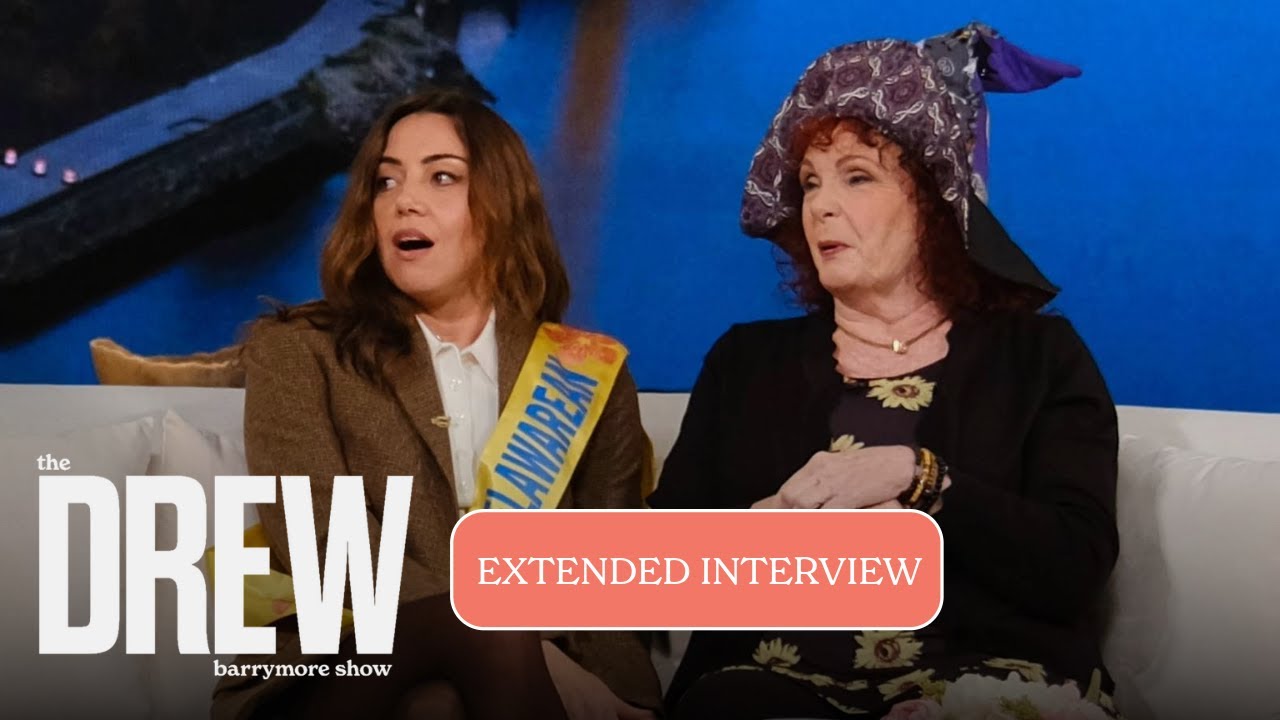 Aubrey Plaza Reacts to Surprise Reunion with 