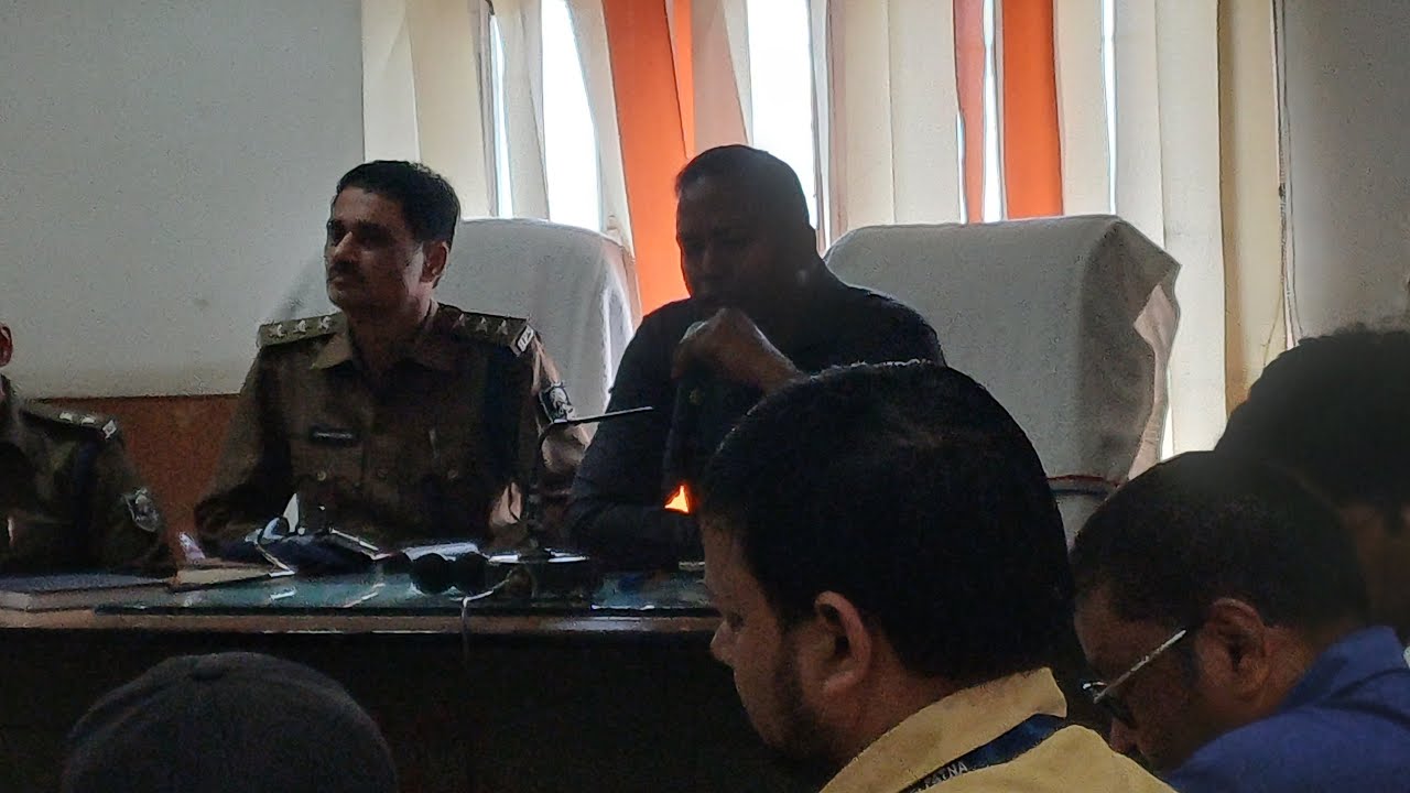 मसौढी में होली को लेकर नगर परिषद में शांति समिति का बैठक।
