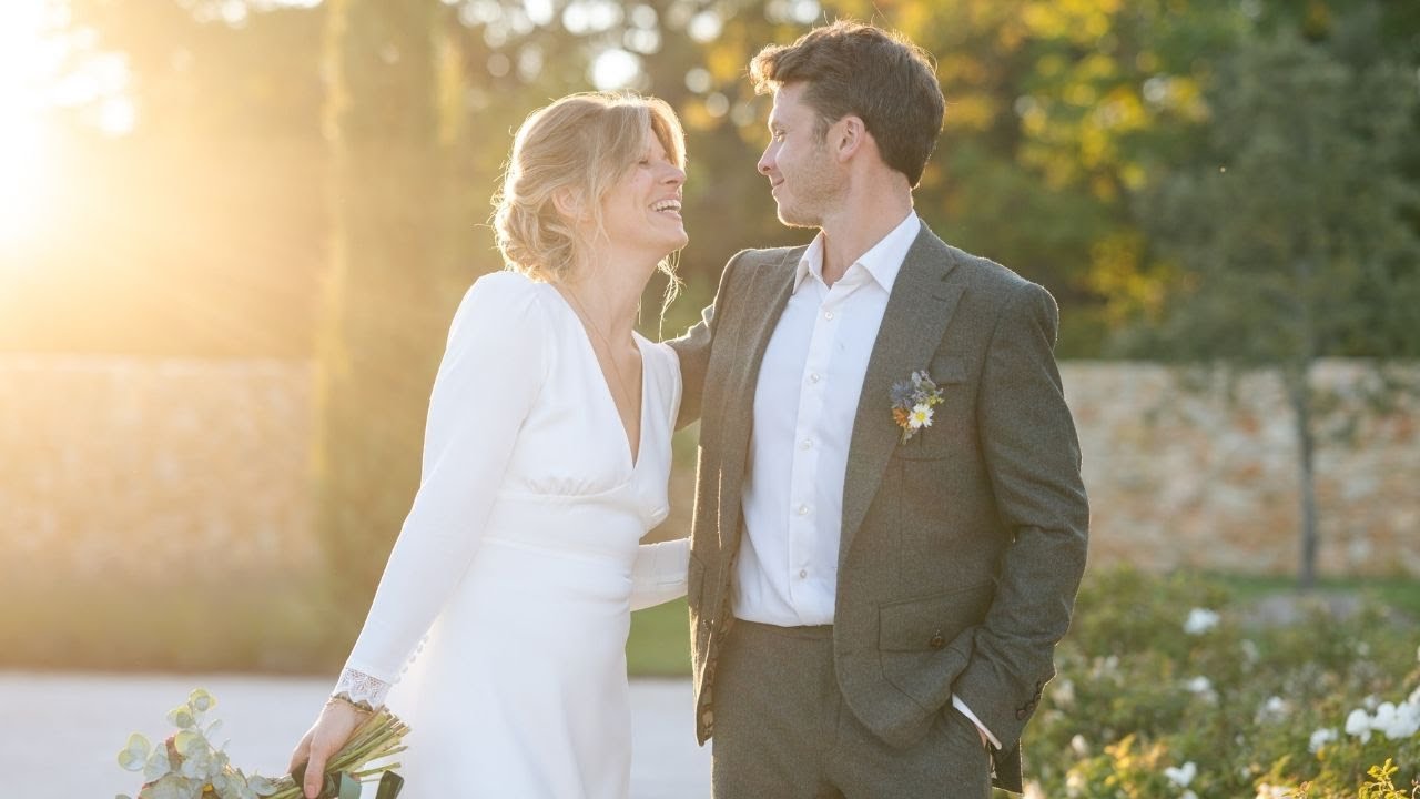 Charlotte & Victor – Teaser de mariage à la Grange de Javon (Vaucluse)