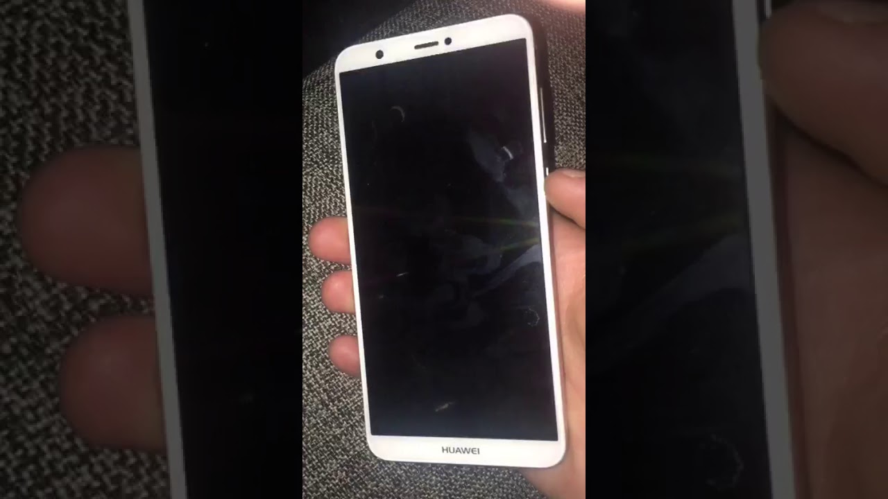 Обзор Смартфон Huawei P Smart (FIG-LX1) Gold из сулпак