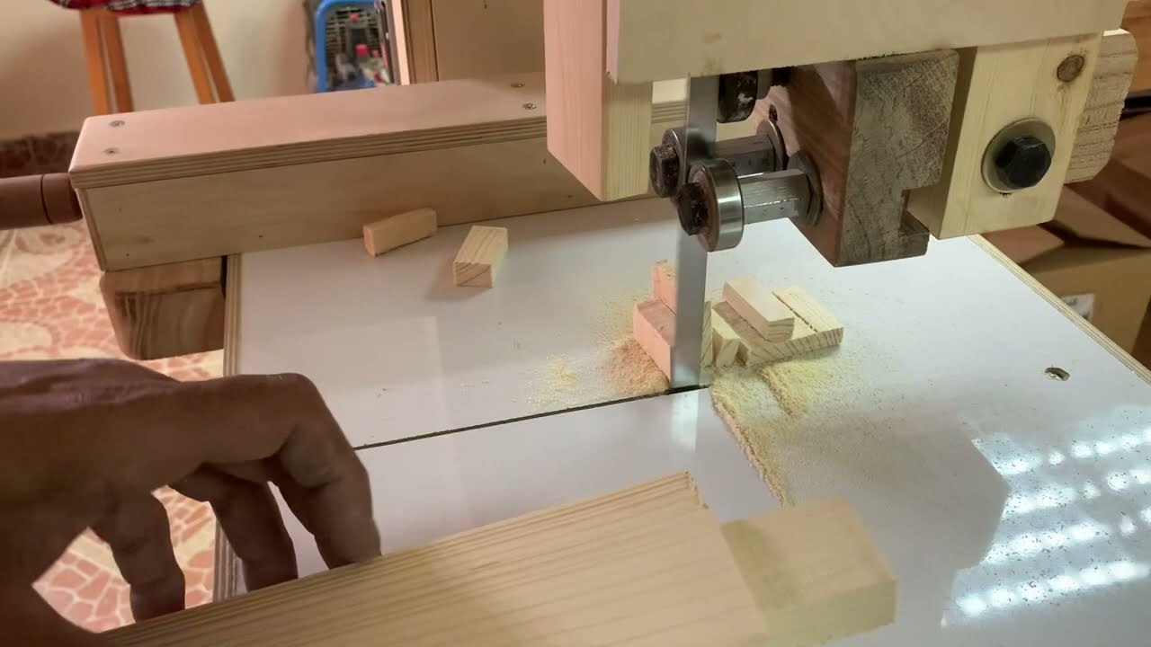 اسهل نقر ولسان باستخدام مثقاب ومنشار الشريط - Mortise and tongue with drill and band saw
