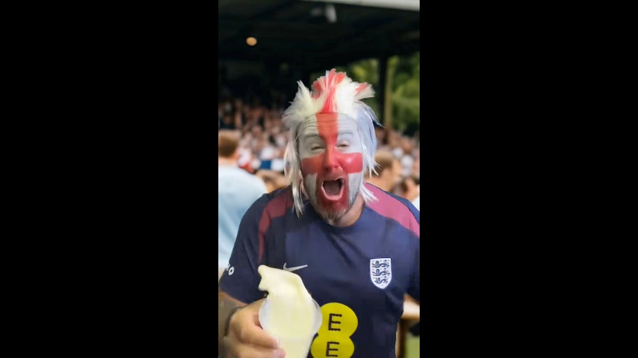 The scenes in fan parks are something else 🥛😳 @EE #EEProudSupporter #awkward #pov #uncomfortable
