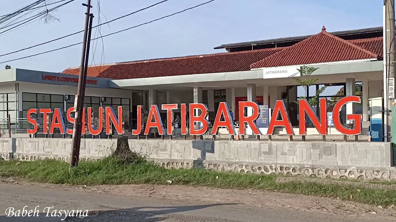 Stasiun Jatibarang Makin Keren dan Rapi Setelah Penataan